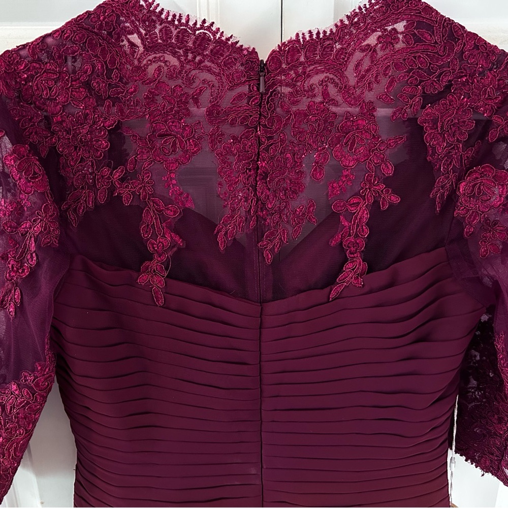 Lan Ting Mother Of The Bride Dress with matching sheer jacket. Fits size 6-8